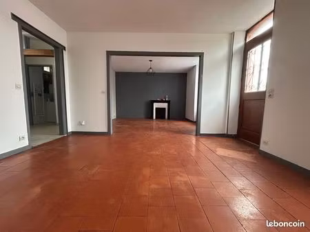 maison 77 m² sainte-jamme-sur-sarthe