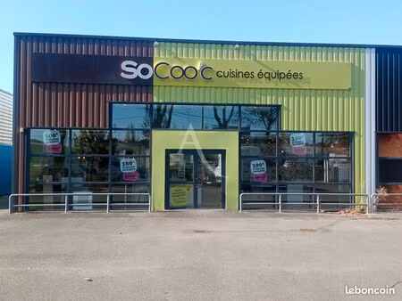 local commercial 181 m² challans