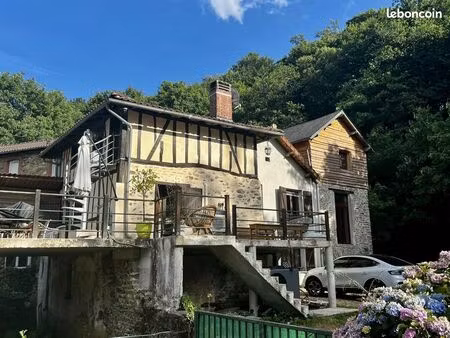 maison 8 pièces 268 m²