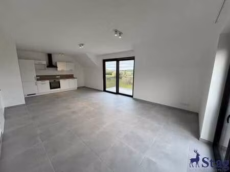 appartement 2 chambres  terrasse  parking et cave