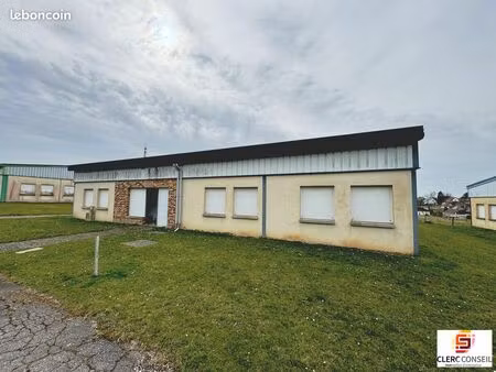 bureaux 175 m² la frénaye