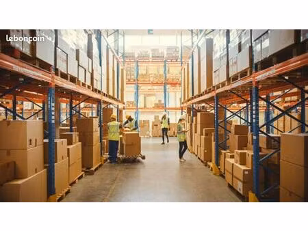 local industriel 200 m²