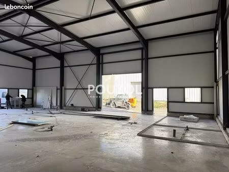 local d'activité 150 m²