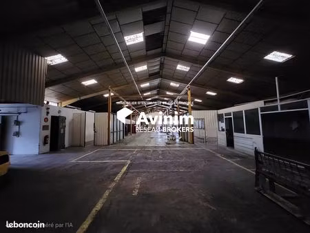 local 7100 m² reyniès