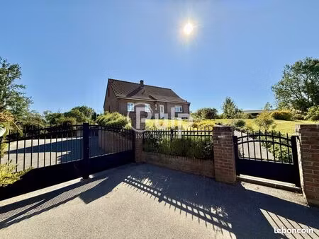 maison 6 pièces 106 m²