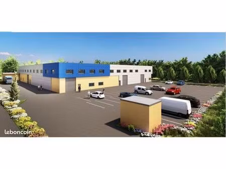 local d'activité 1 280 m²