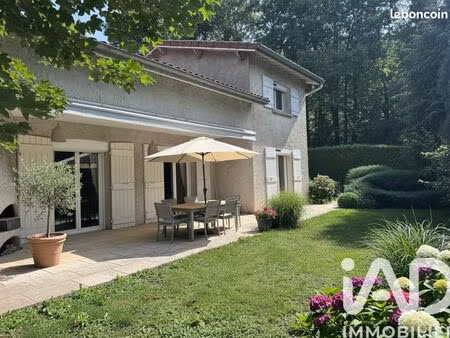 maison 7 pièces 183 m²