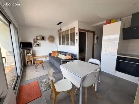 appartement 1 pièce 30 m²
