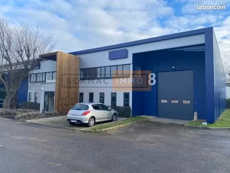 local industriel 400 m²