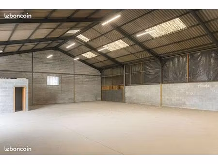 local stockage entrepôt