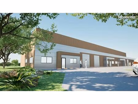 local 300 m² la chapelle saint aubin