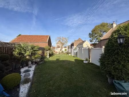 maison 8 pièces 227 m²