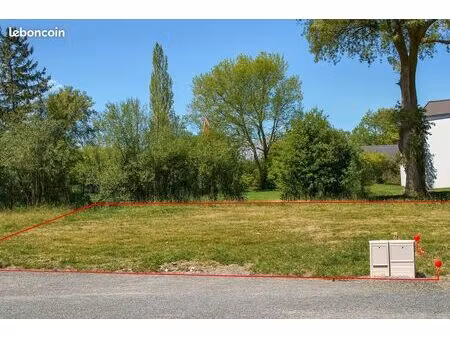 ? terrain viabilisé à héric ◊ n°1