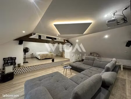 maison 8 pièces 145 m²