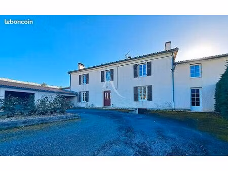 maison 7 pièces 146 m²