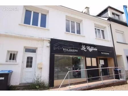 immeuble 3 pièces 264 m²