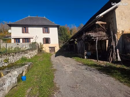 ferme 4 pièces 108 m²