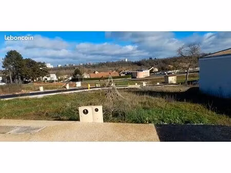 terrain 460 m² saint benoit