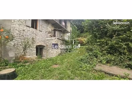 propriété 4 pièces 92 m²