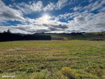 terrain 700 m² yssingeaux