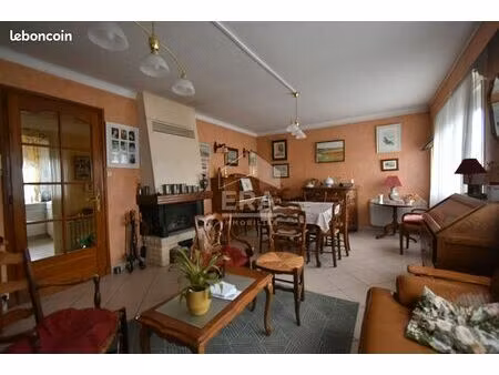 maison 10 pièces 182 m²