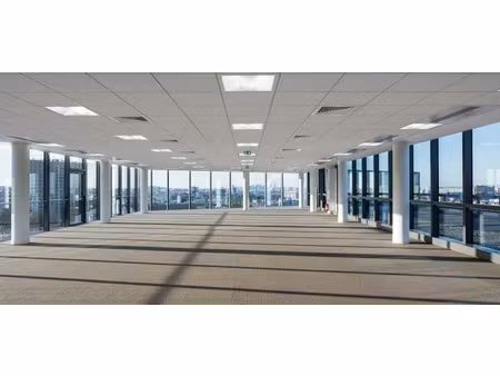 bureaux à louer chatillon hub de transport métro 13 tram t6 futur 15