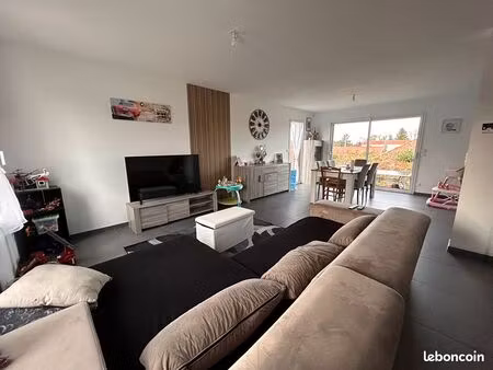 pavillon 5 pièces 93 m²