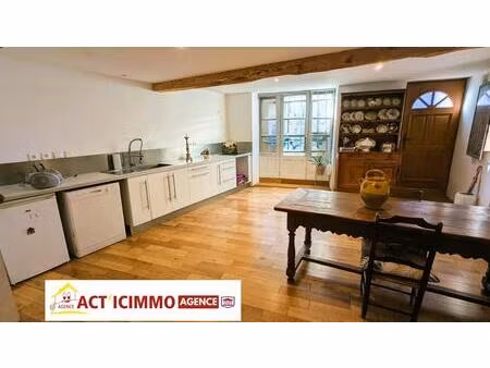 cintegabelle maison de village rénovée de 100 m² avec jardin