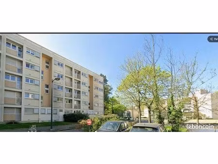 cdg/colombier cave  60 m3/20 m²  sécurisé (derrière 3 portes) cellar/cave 60 sq.m/20cu.m  