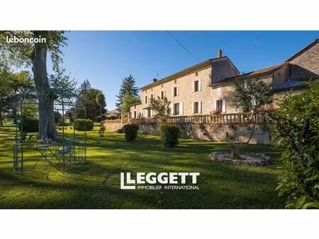 château 20 pièces 590 m²