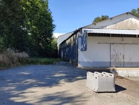 entrepôt/atelier à louer