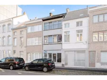 commerce avec appartement