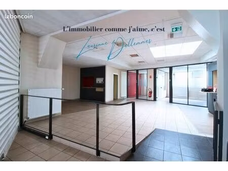 local bureaux 215 m²