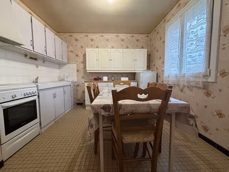 maison 2 chambres le breil sur merize