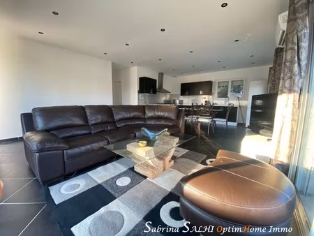 maison plain-pied 3 chambres 800 m2 terrain romanèche 71570