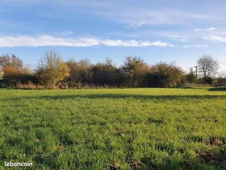 terrain 1 118 m² saint hilaire la palud