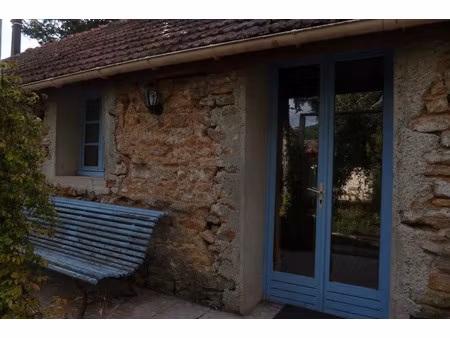 location meublée maison 2 pièces 40 m² à sampigny-lès-maranges (71150)  480 €