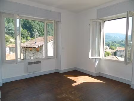 agréable appartement lumineux de 63 m² env. avec vue.