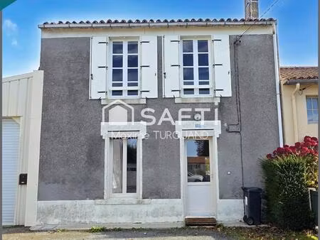 maison 60m²  2 chambres  130m² de terrain.