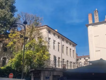 bail à ceder -local 20m2 -ainay lyon2