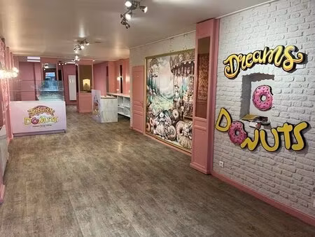 local commercial hyper centre  grande place