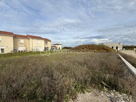 terrain de 383 m² à genas