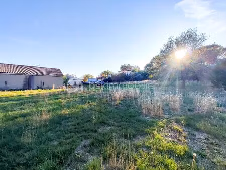 terrain de 784 m² à saint-jean-de-la-blaquiere