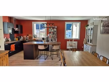 appartement 4 pièces 122 m²