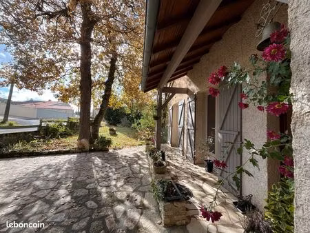 maison au cœur de la nature