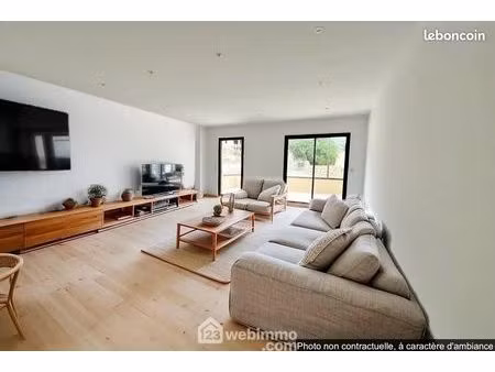 appartement 3 pièces 83 m²