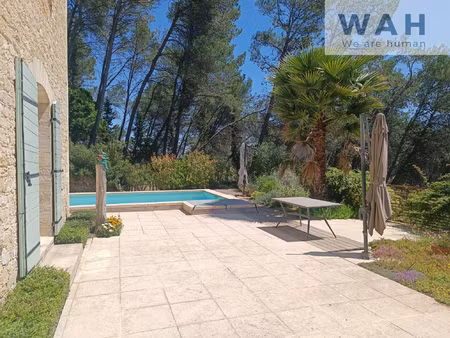 propriété - 115m2 - piscine - 2 chambres