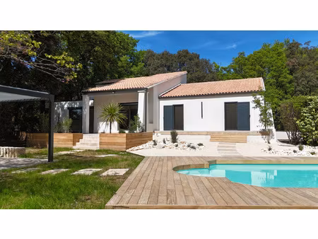 belle maison à assas récemment rénovée