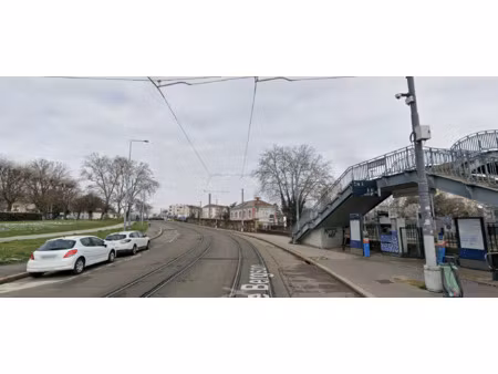 vente lot 6 parkings - saint-étienne (42)