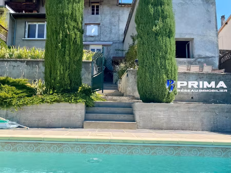 maison avec piscine et vue exceptionnele